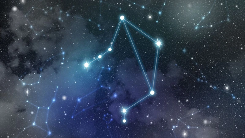 Constellation #3: Ara